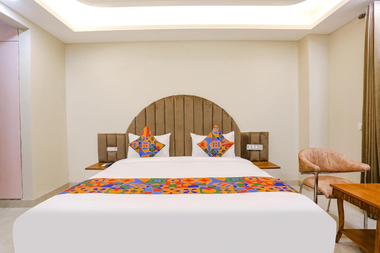 Fabhotel Raahi Retreat غورغاون المظهر الخارجي الصورة