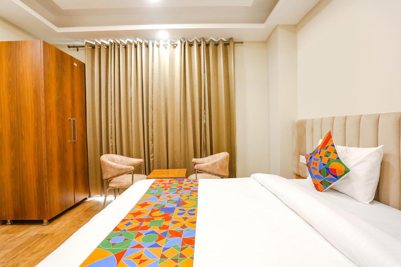 Fabhotel Raahi Retreat غورغاون المظهر الخارجي الصورة